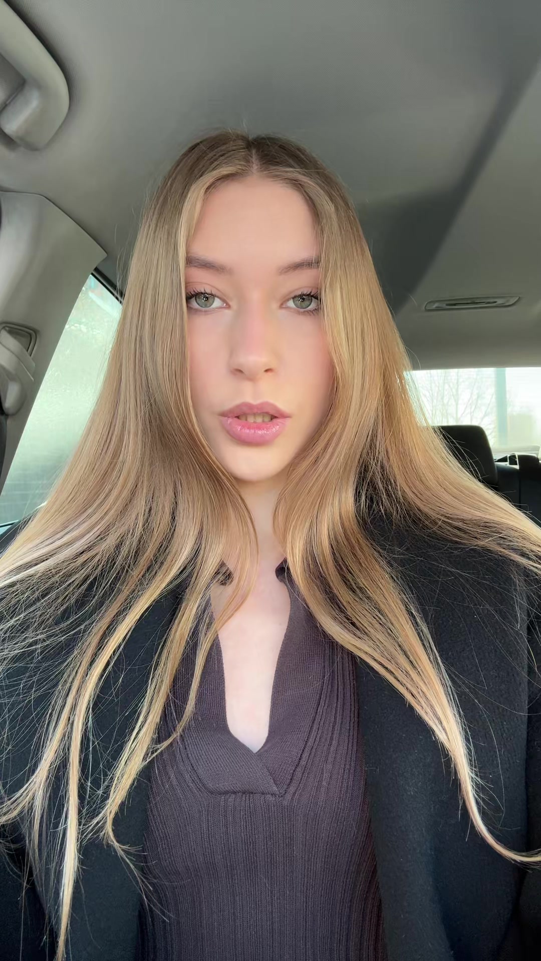 @llessa_a