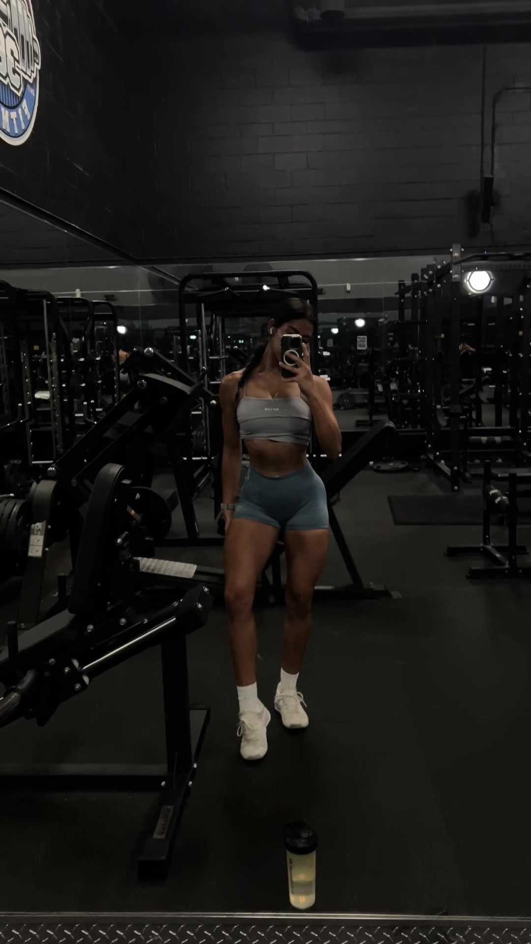 @zeynah🪽