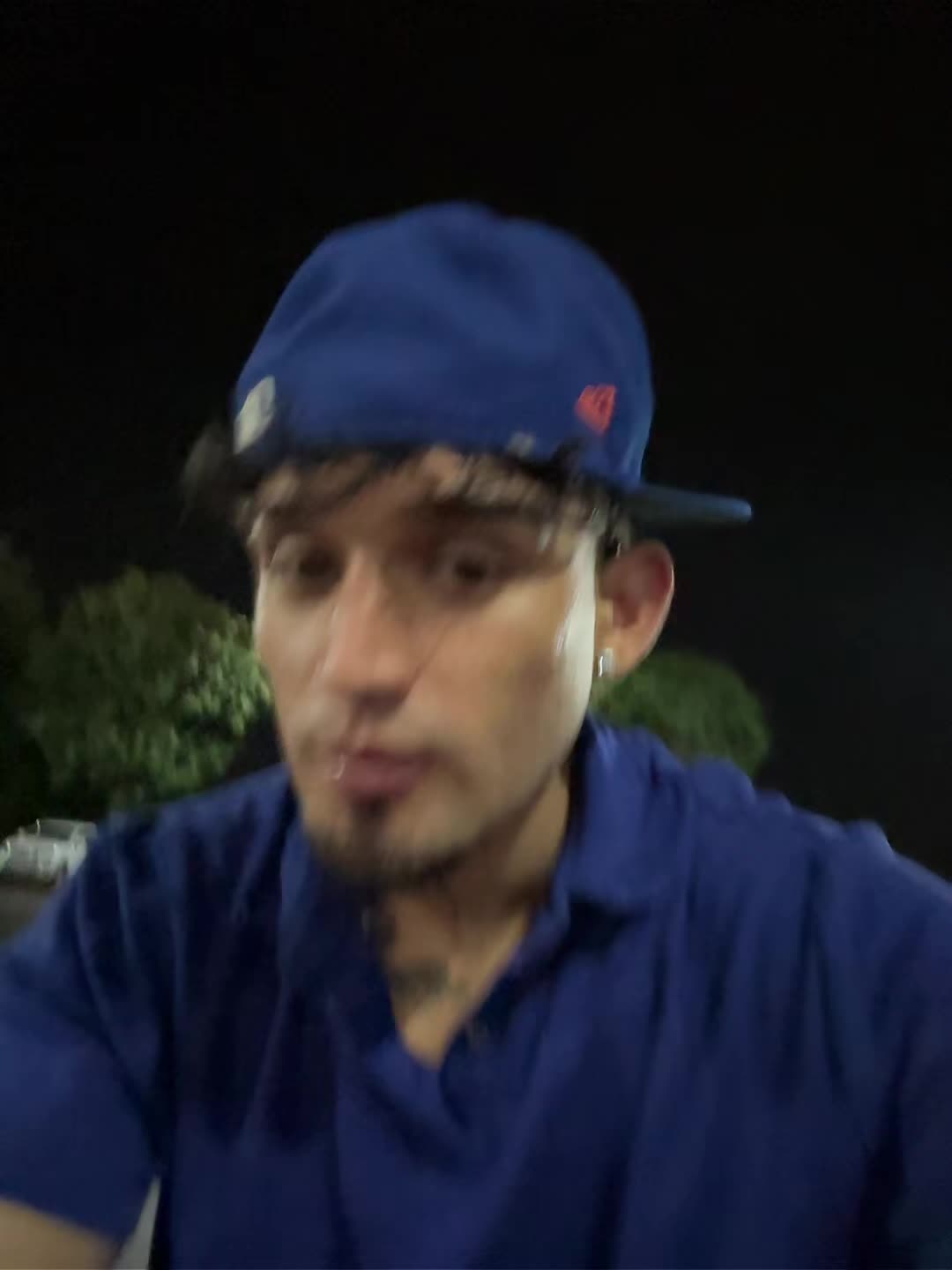 @Ángel