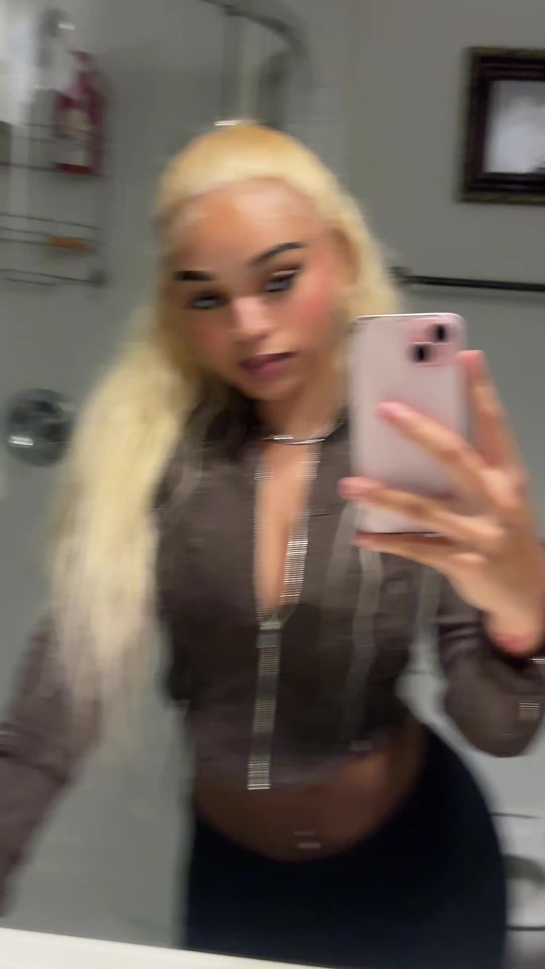 @Amya Lanaé