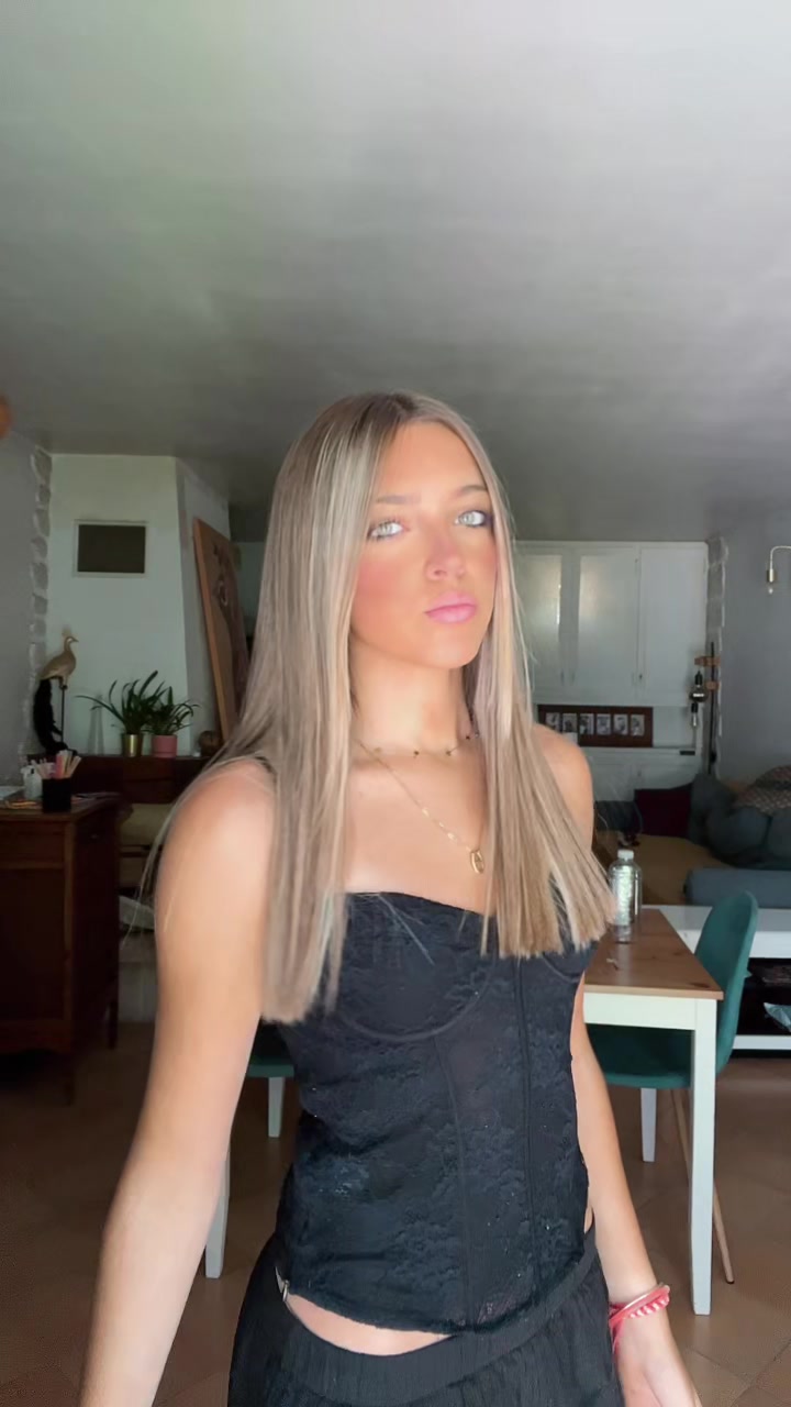 @ʀ ᴀ ᴘ ʜ 👸🏽🍒