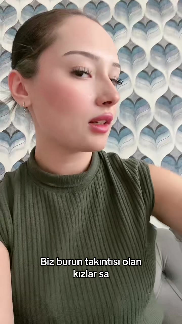 @llhe8na_