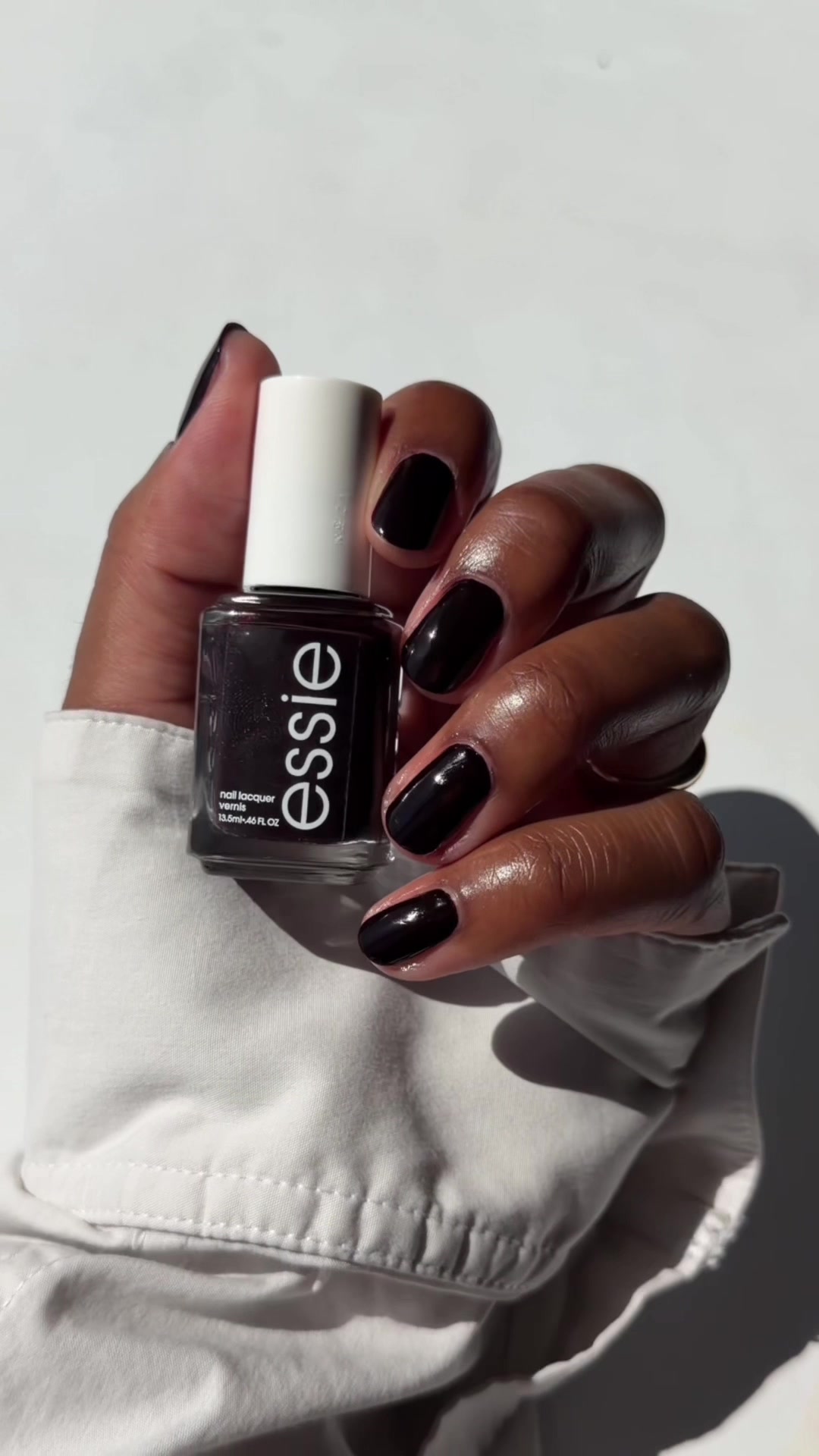 @essie