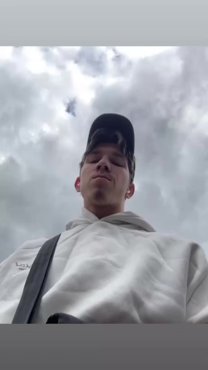 @FirstXeno