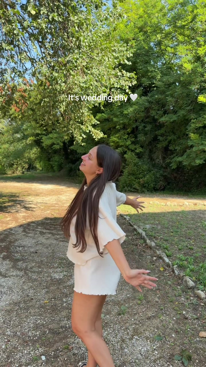 @lauraxsiebert