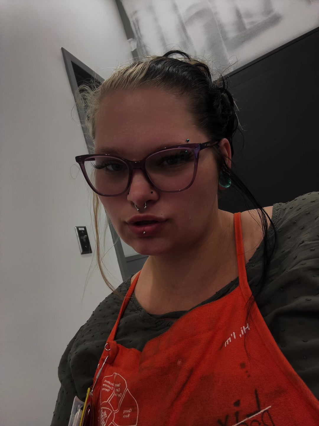 @Liv