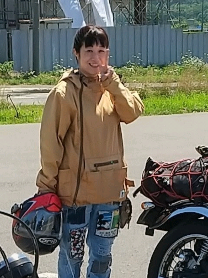 @しげき