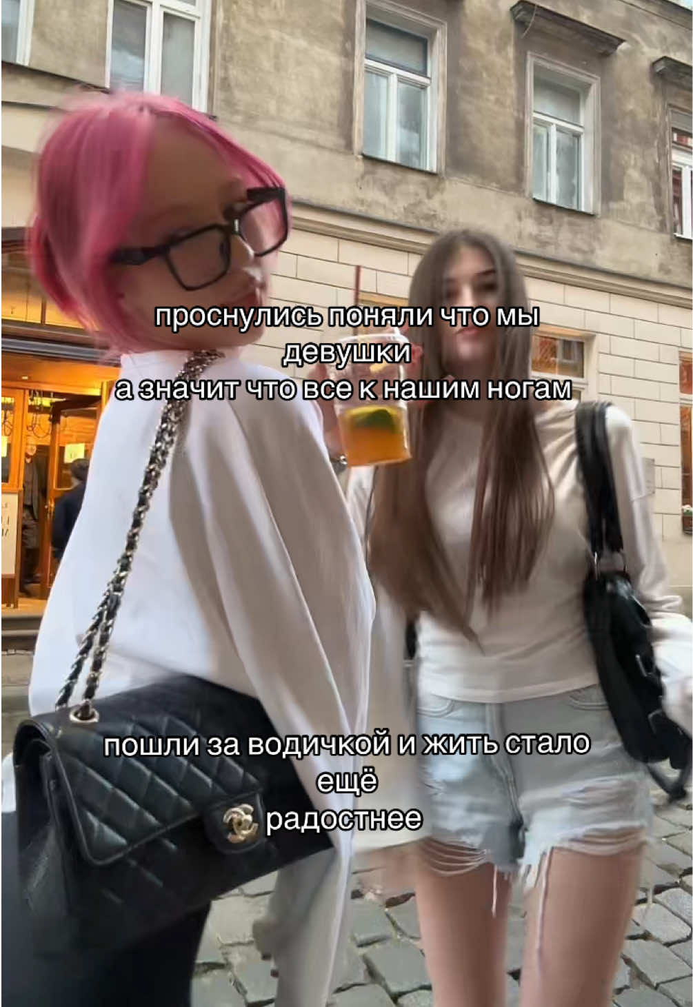 @mooontanaaa