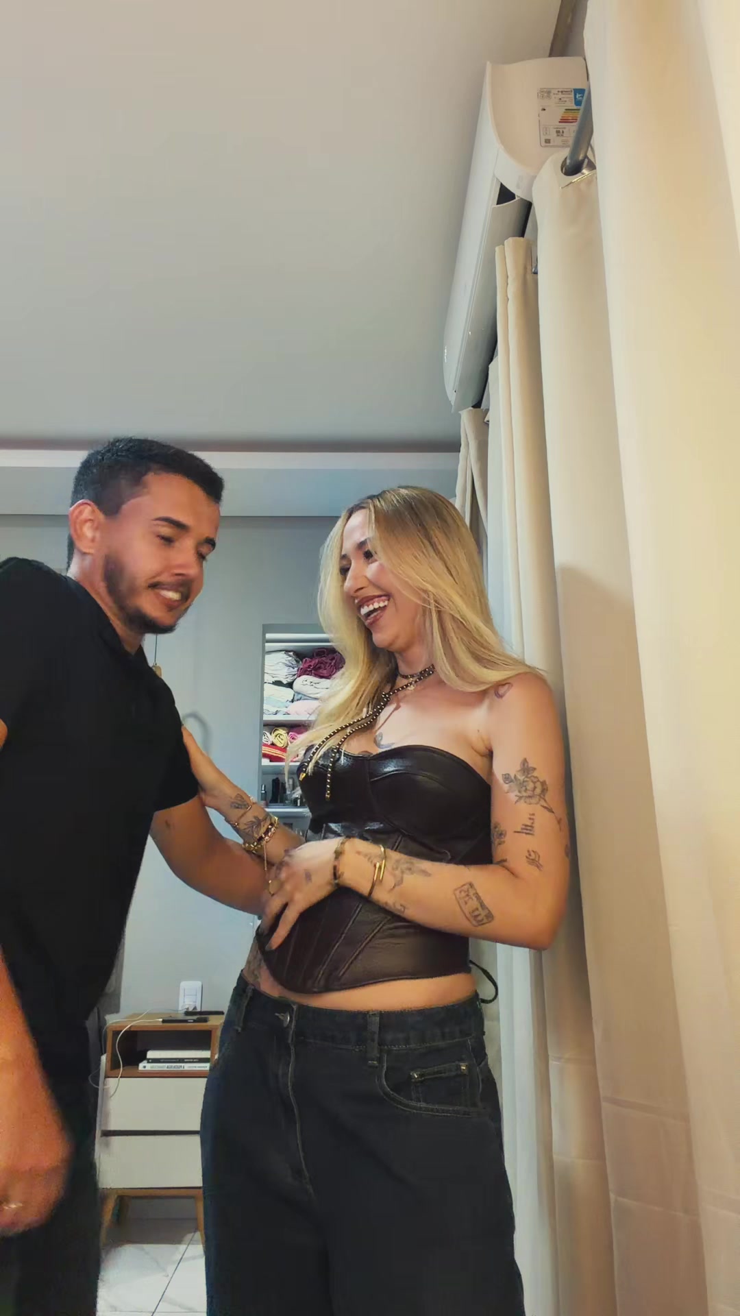 @Leannyasilva