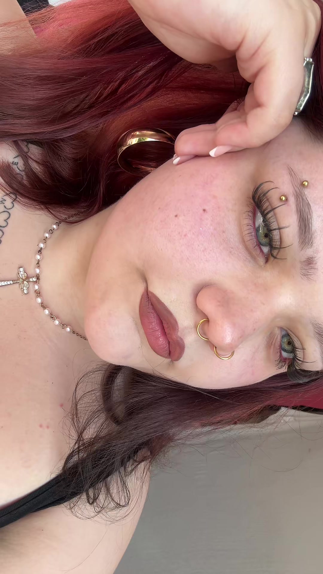 @juniaanastasia09