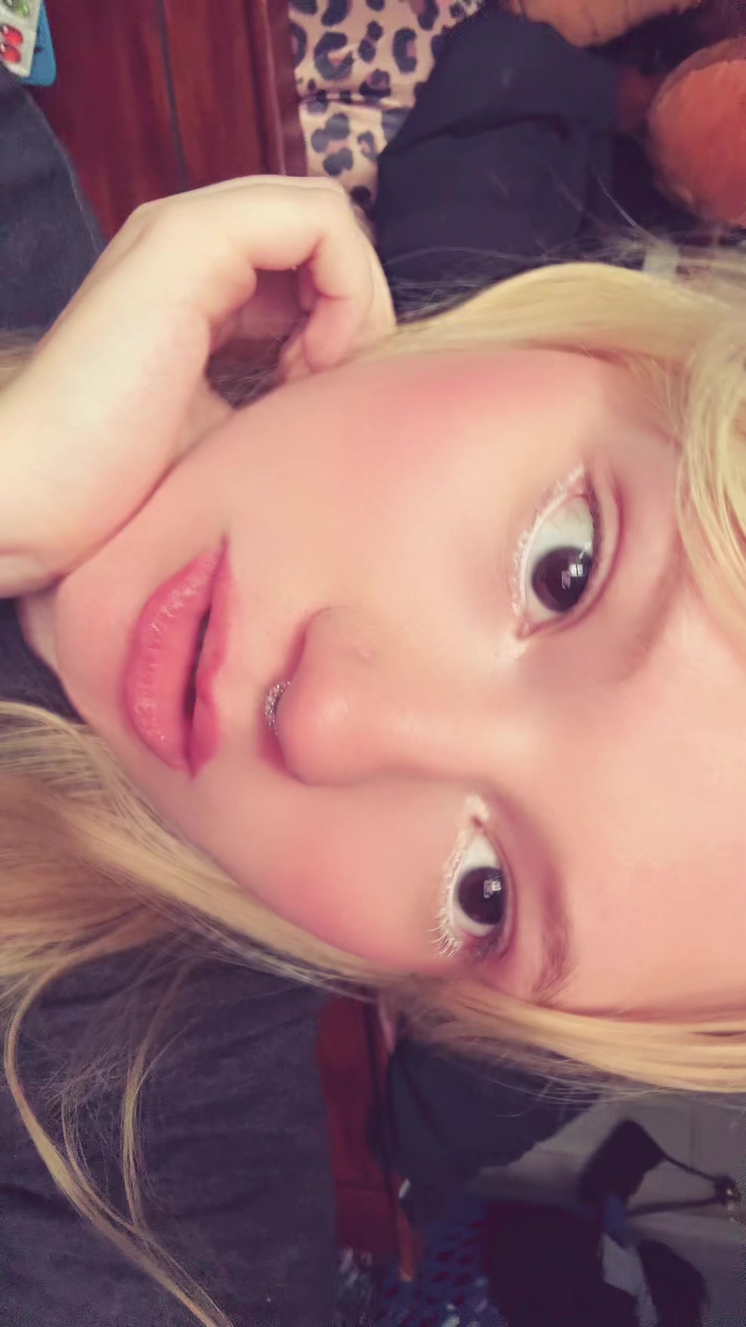 @ˏˋ°•*⁀➷ tori ˚ ༘♡ ⋆。˚