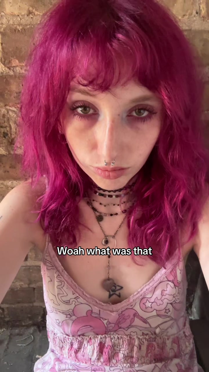 @Em