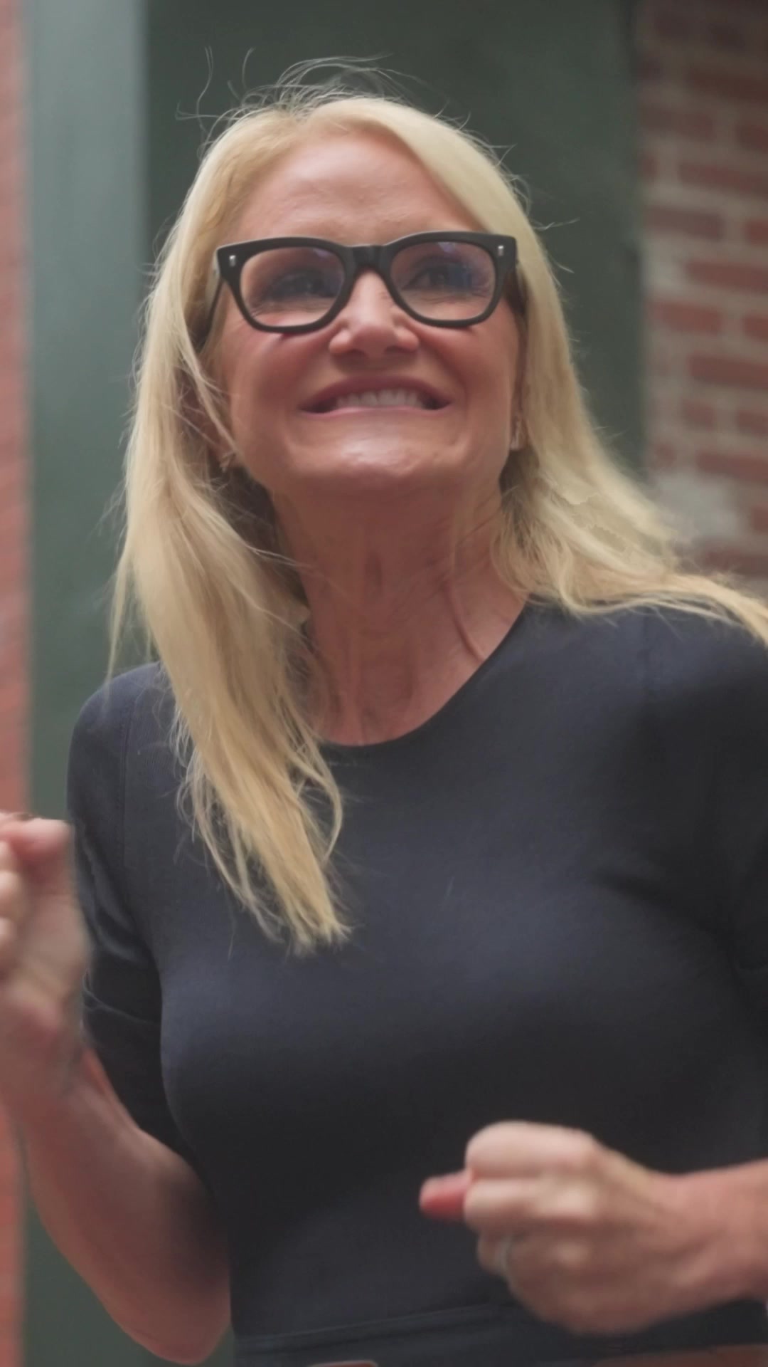 @Mel Robbins