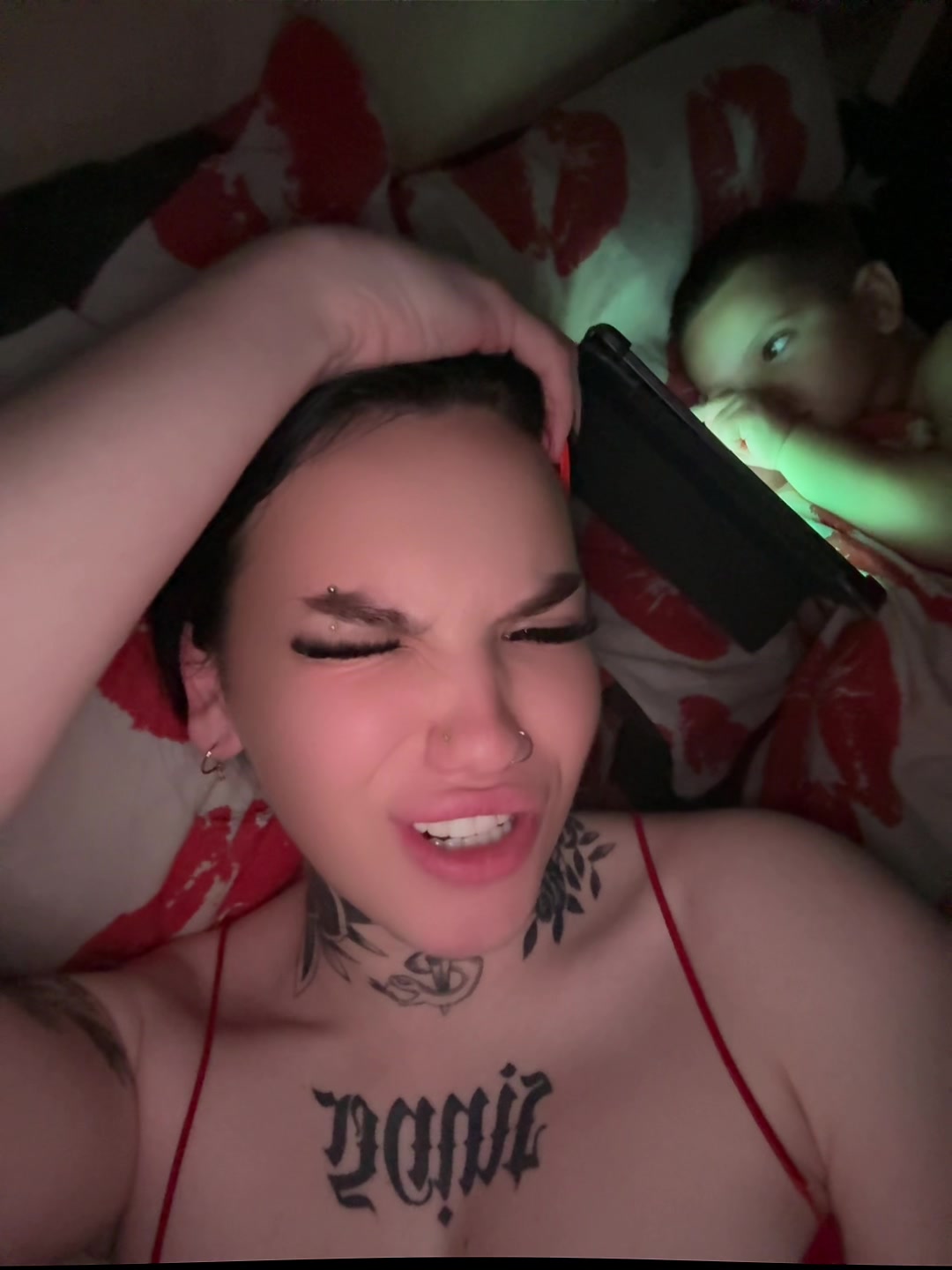 @BAD.VIKTORI