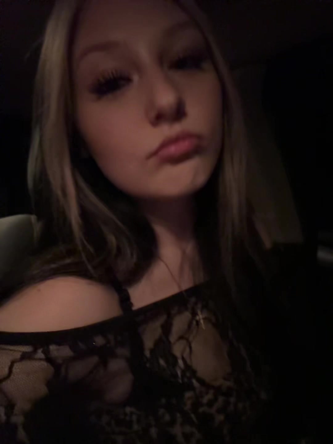 @0mm.no