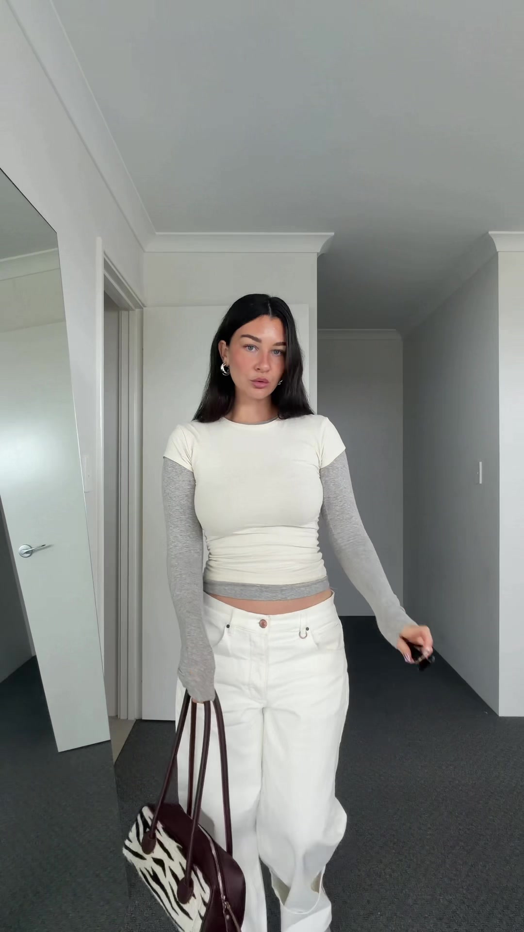 @courtneyemms