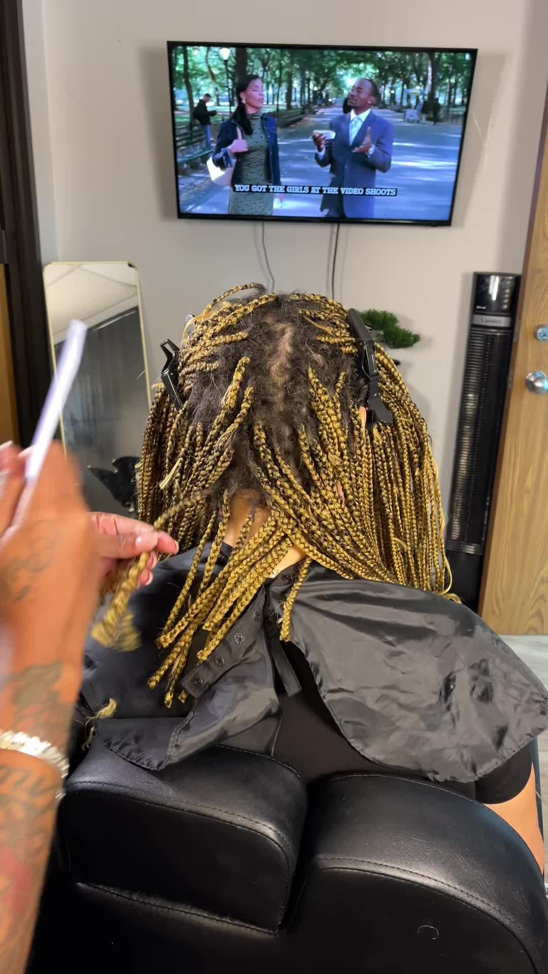 @Houston’s Braider/Lash Tech