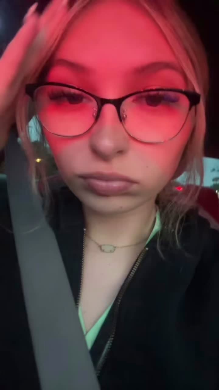@g