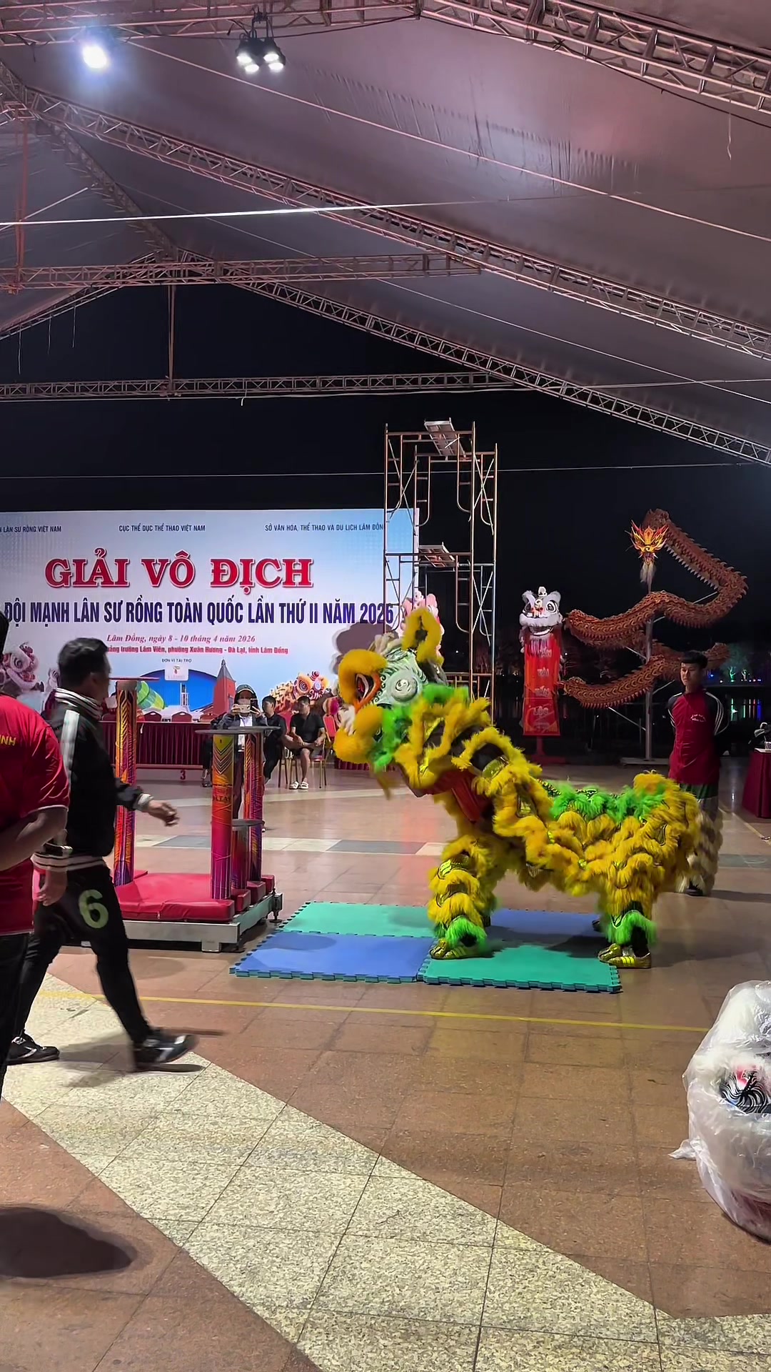 @Triệu Trai Trẻ Lion Fashion