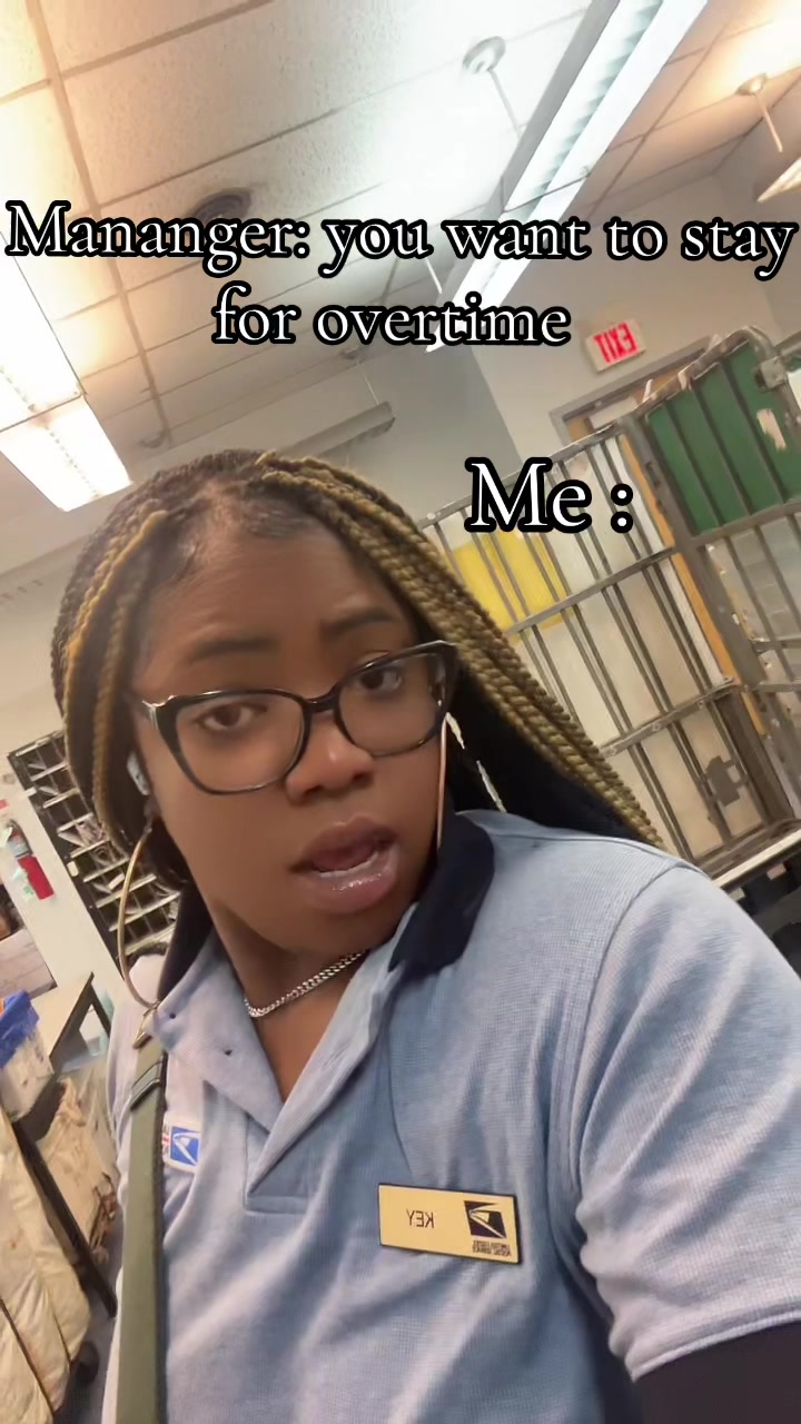 @theeglitterologist