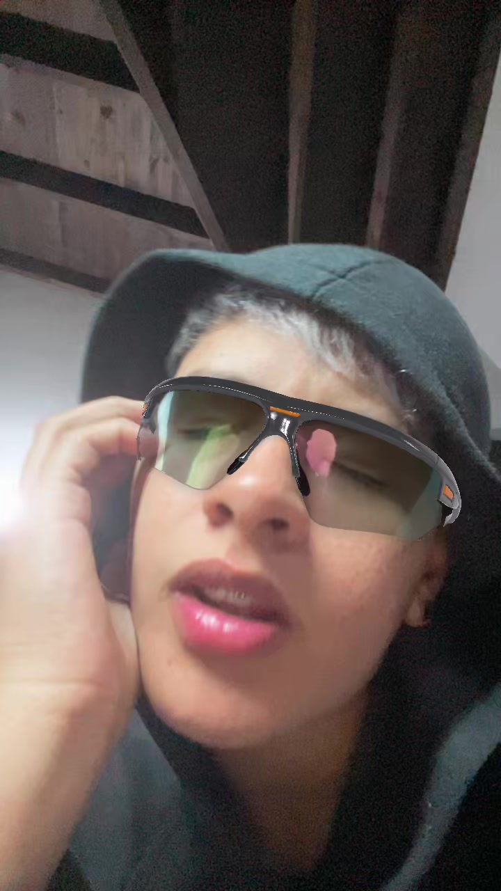 @Nanu Mujica💫