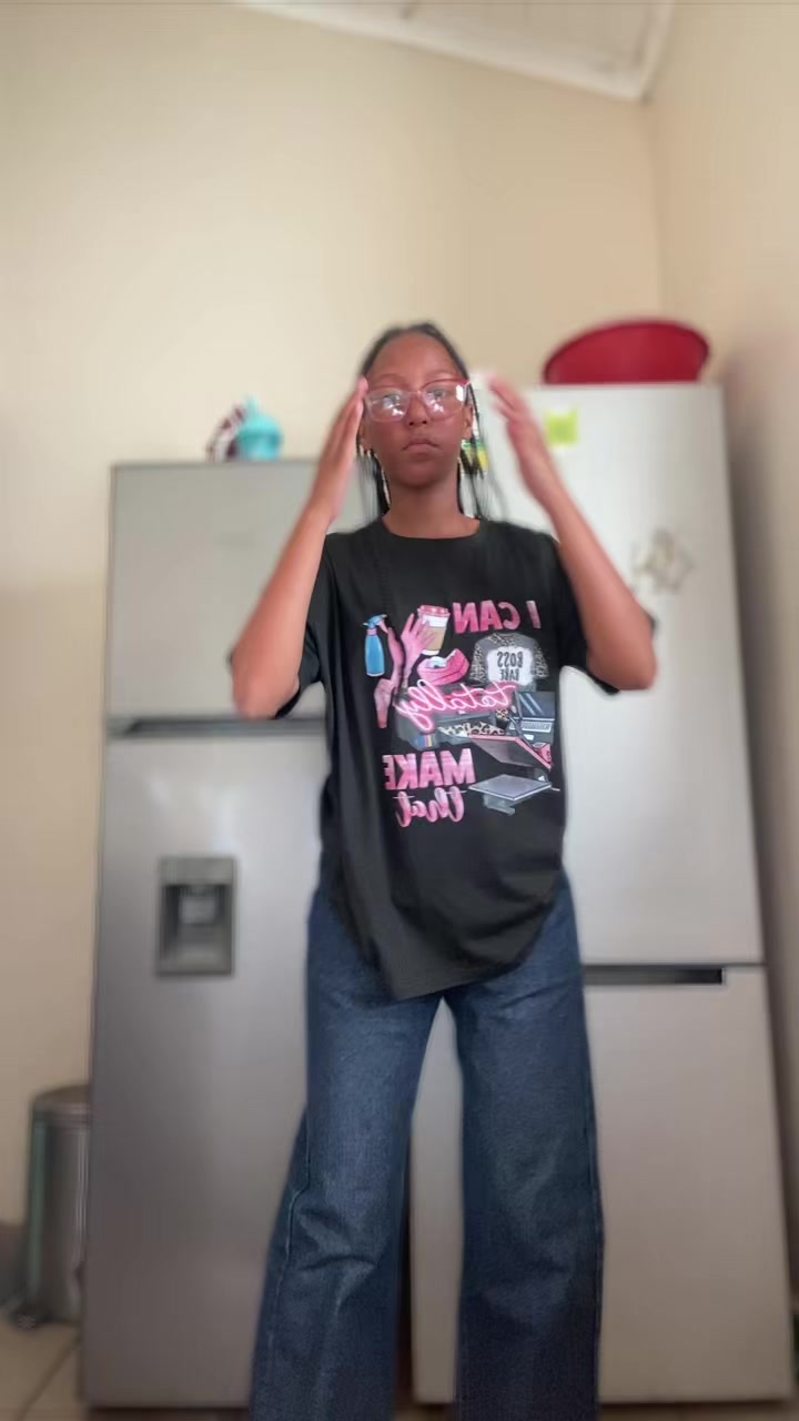 @RENECIA 🚩!