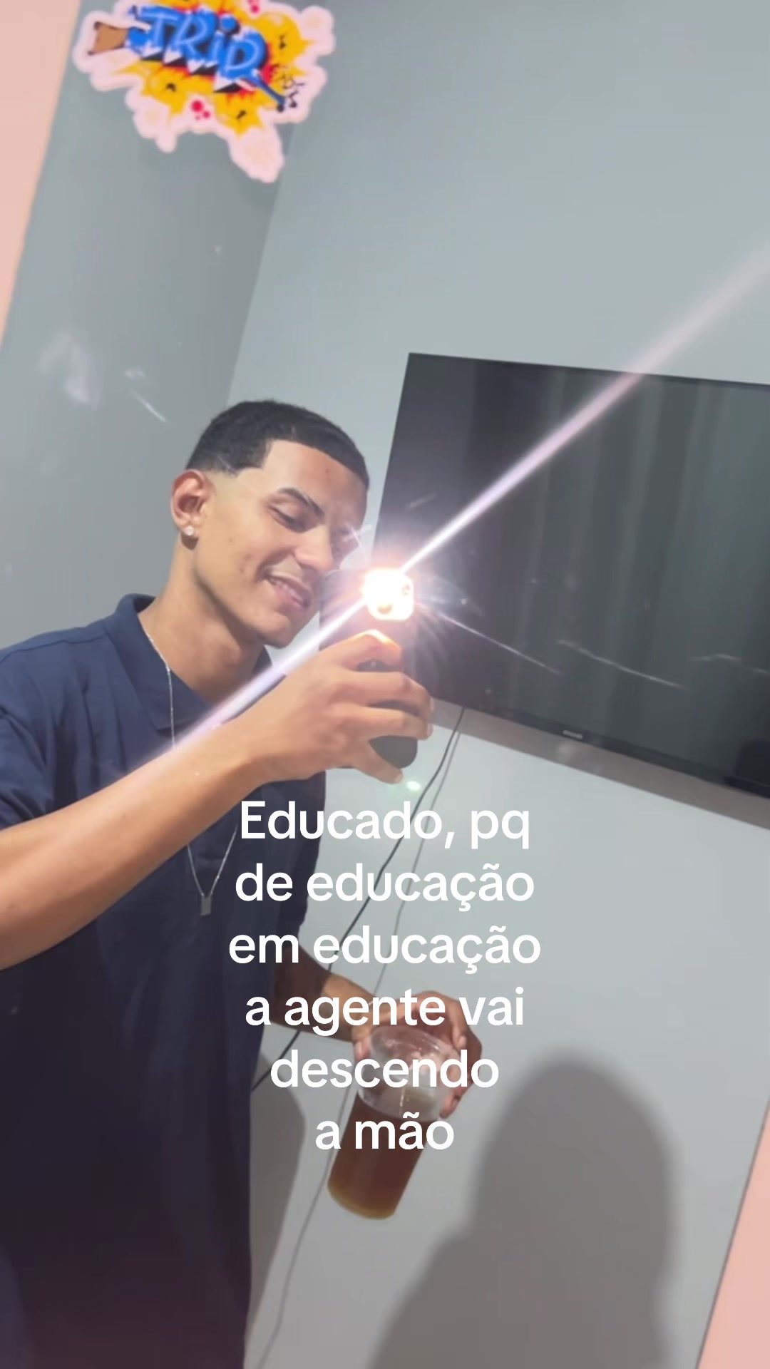 @Assis_cafeta