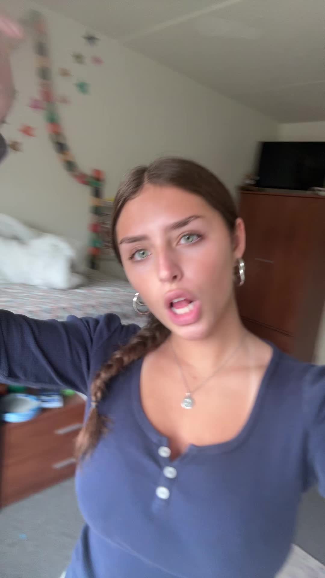 @😮&zwj;💨