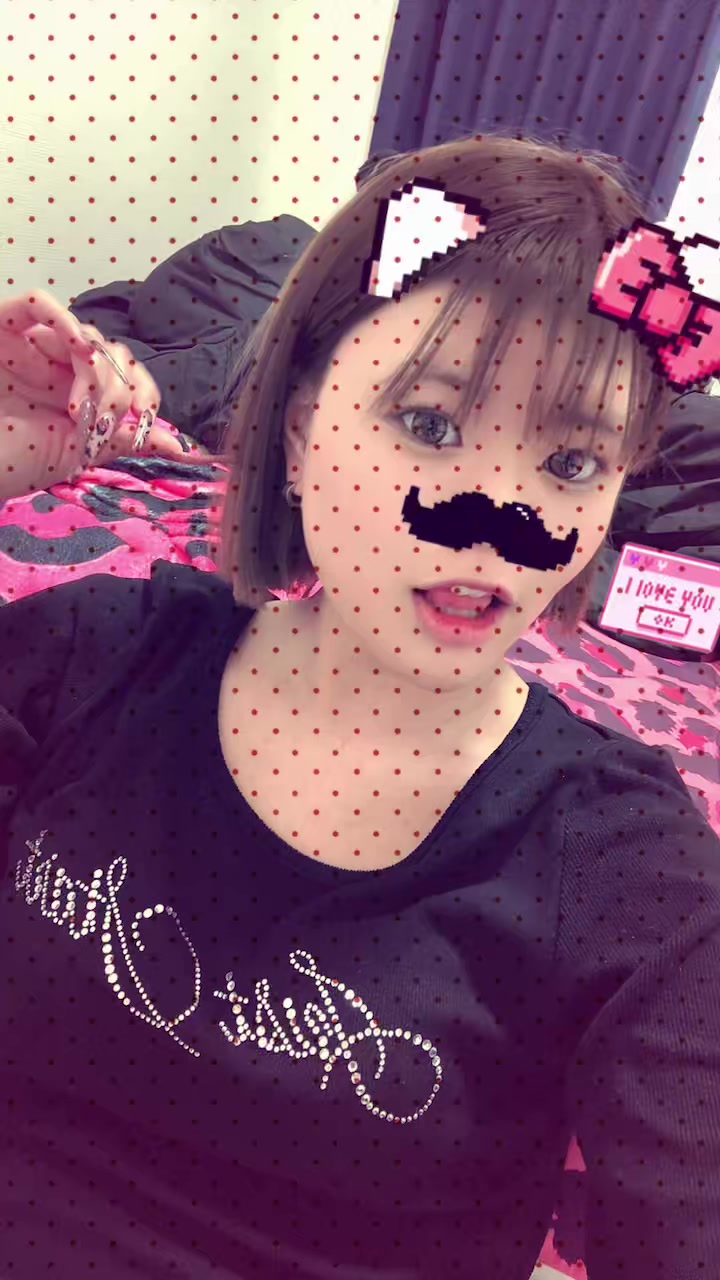 @ᑕᕼI🦋