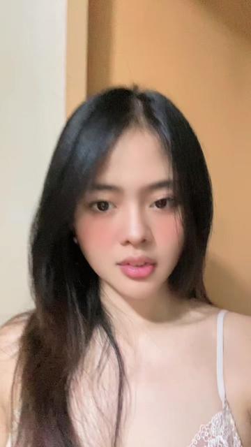 @Kirsten🥀