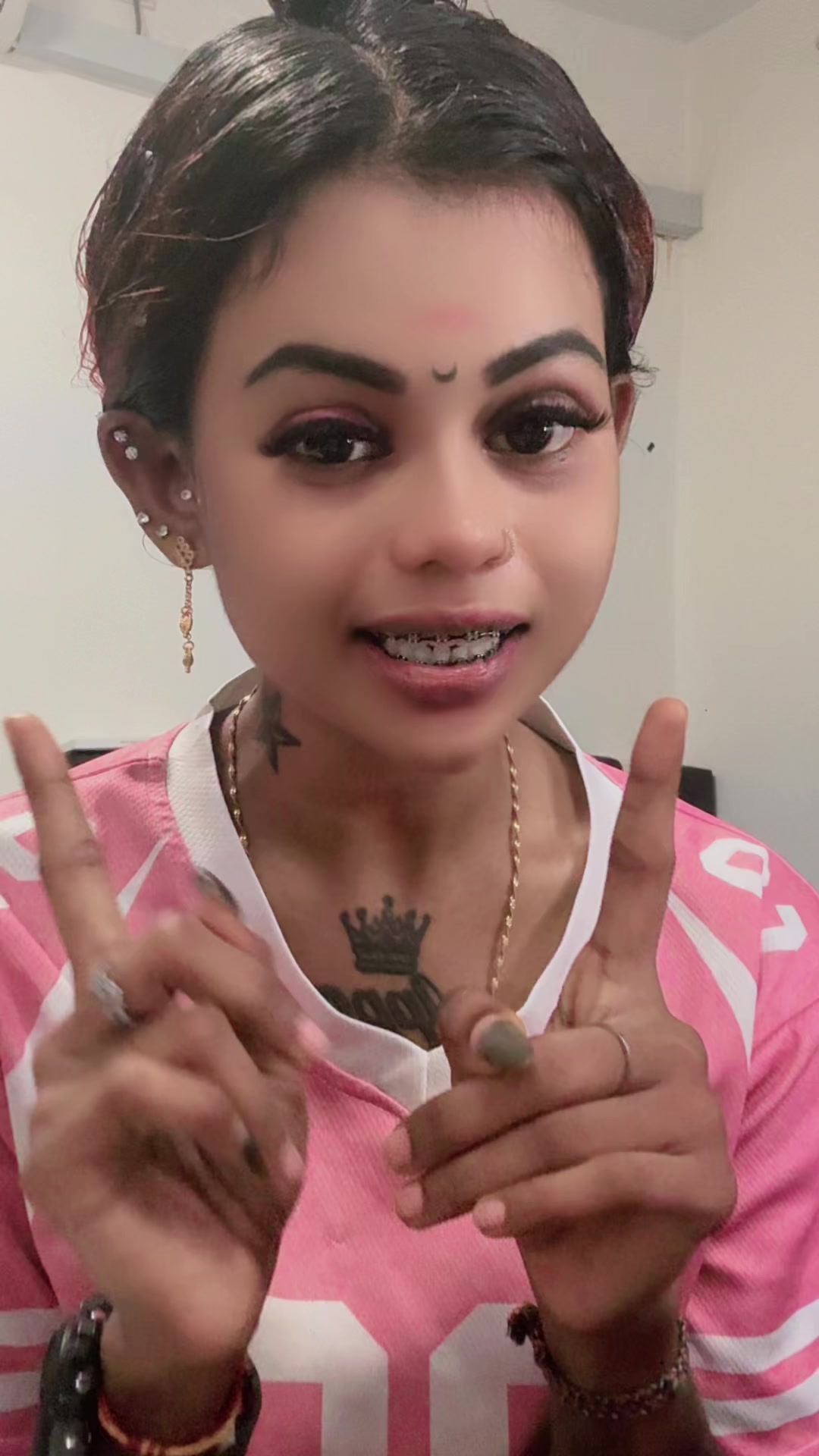 @Aishuma🤍🥹
