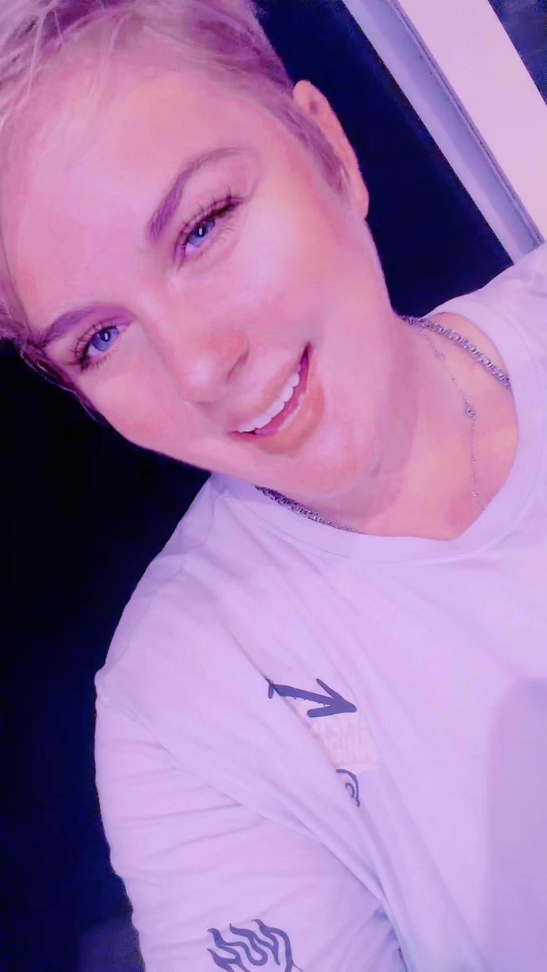 @Carmen♥️😈~FoxiUndCarmen4live~