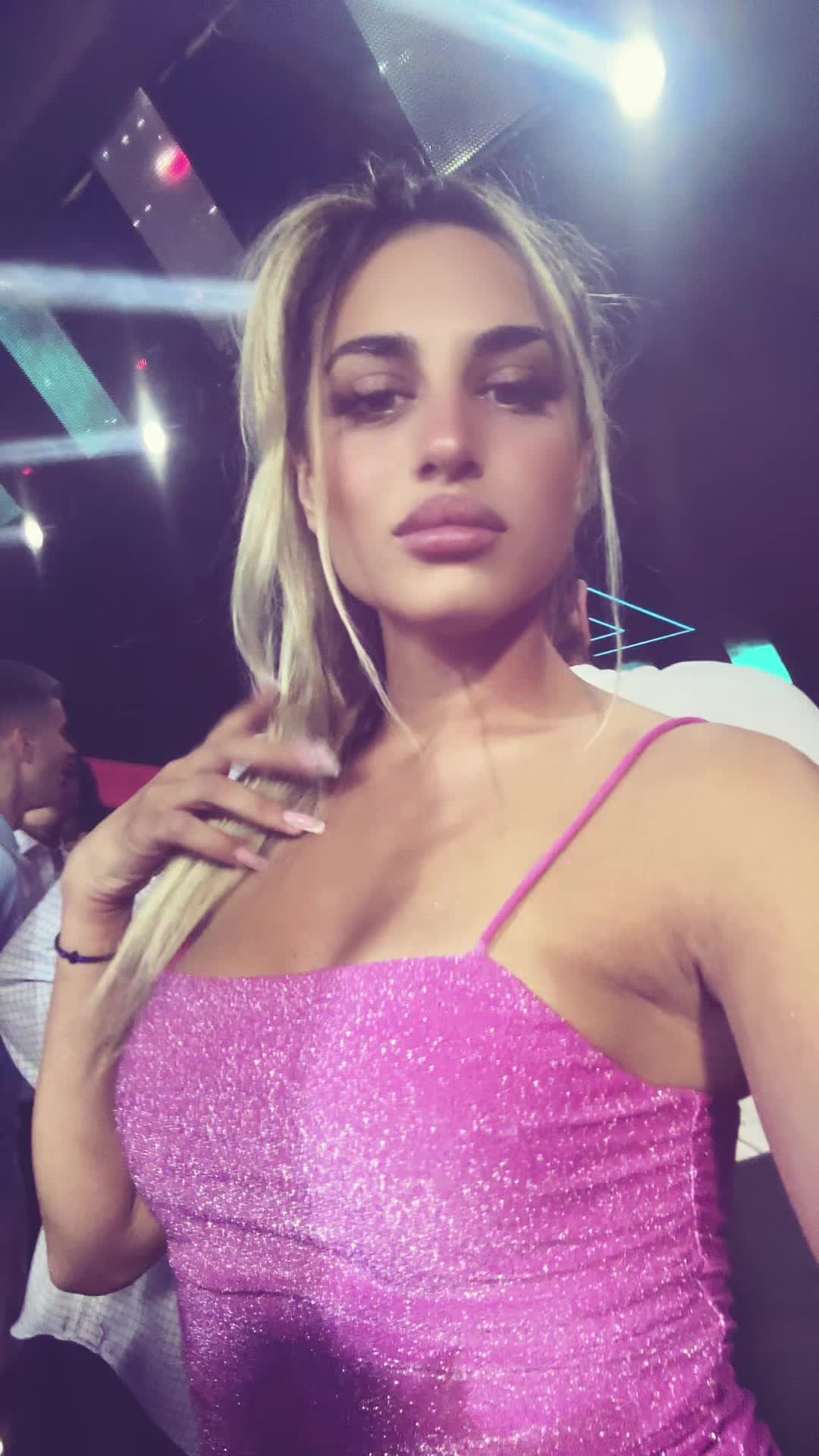 @Isidora🍯