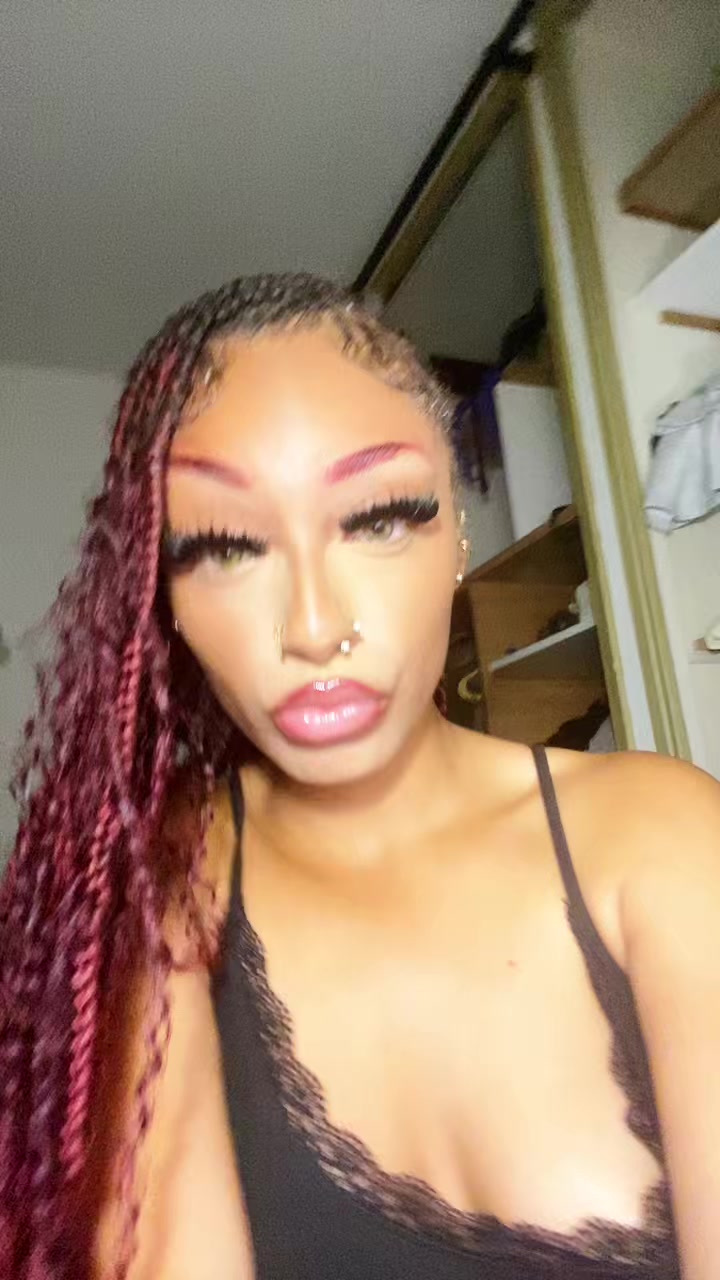 @Naaomi_.4568