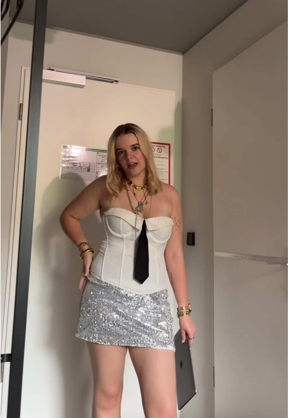 @vassanova