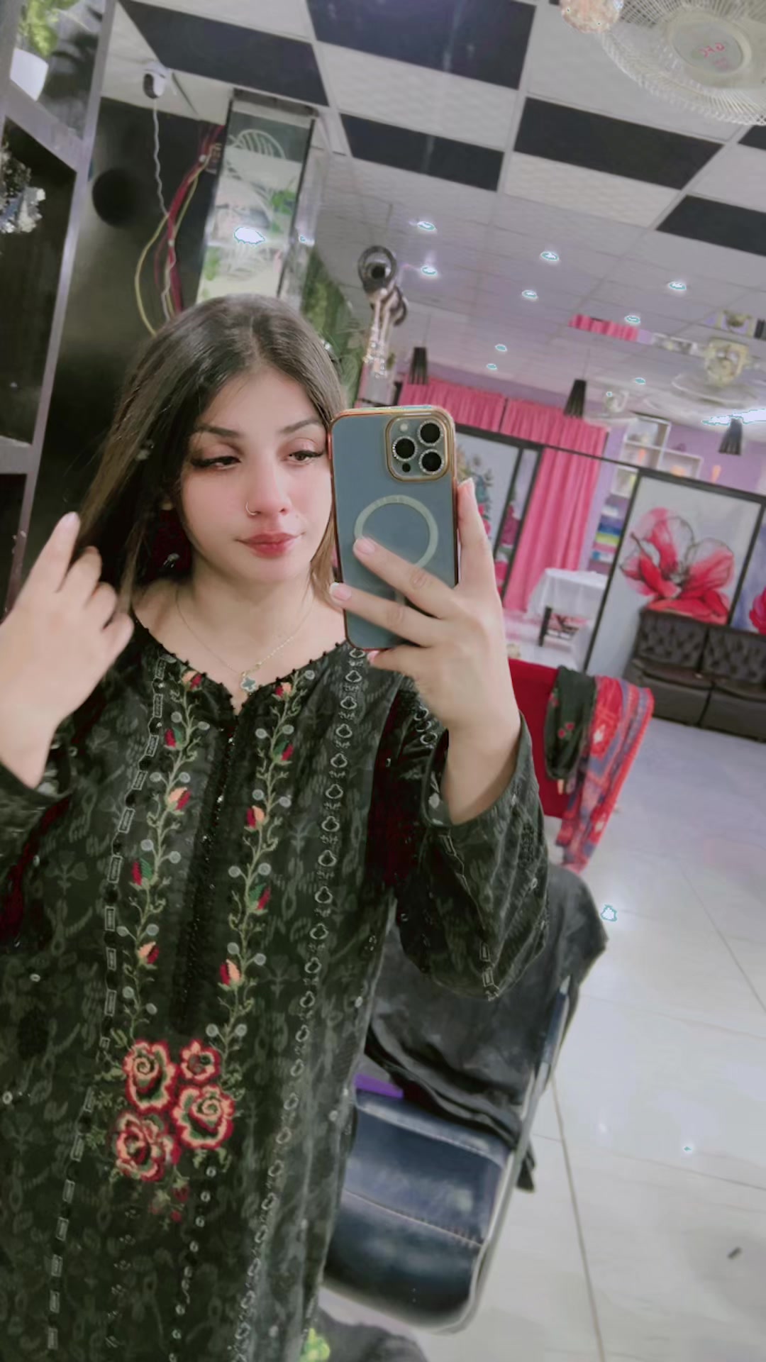 @🧸Swera 🧸👑