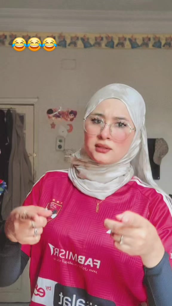 @مديره المدرسه 🦅⭐