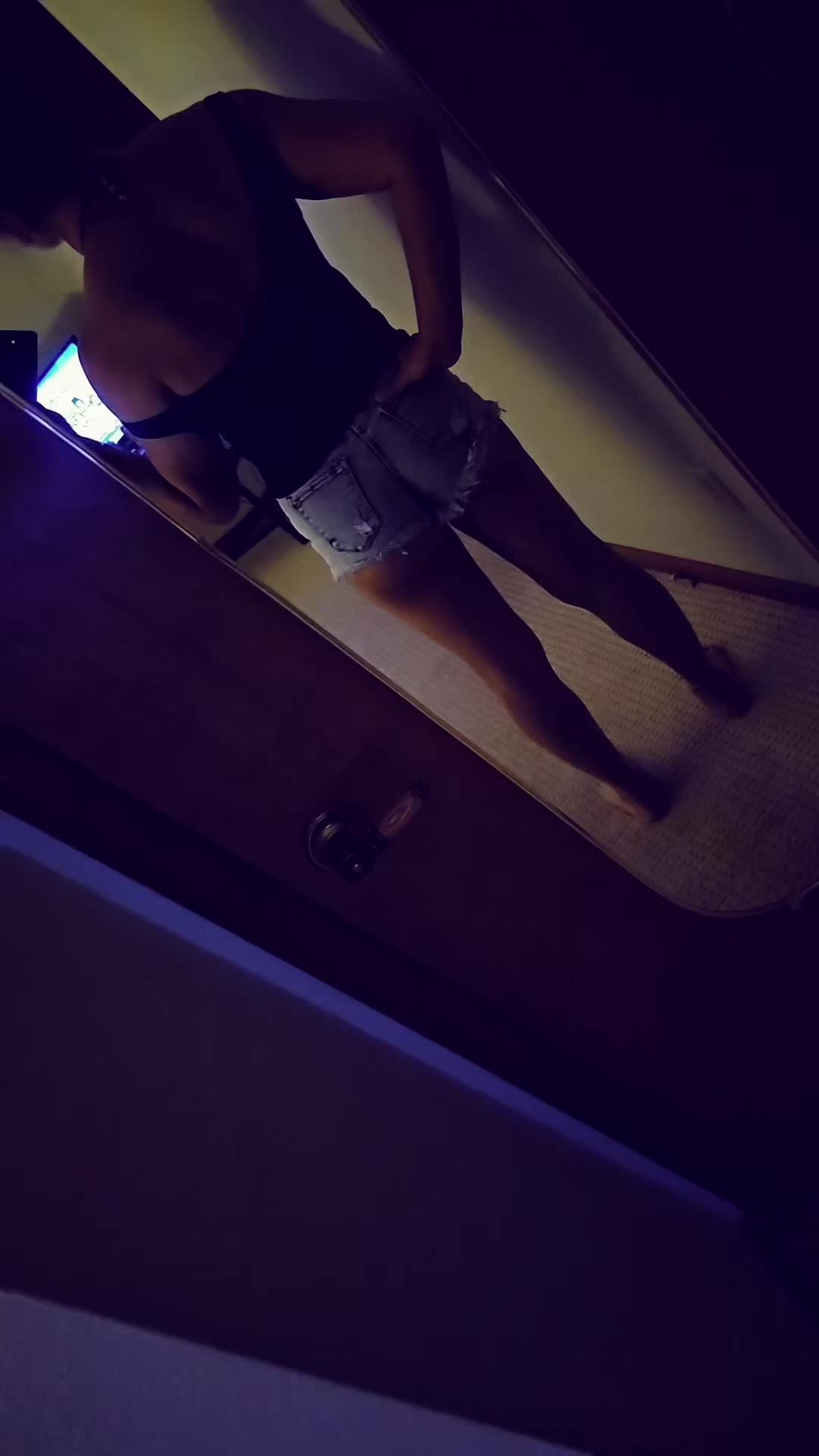 @XoXo.Brit 🖤
