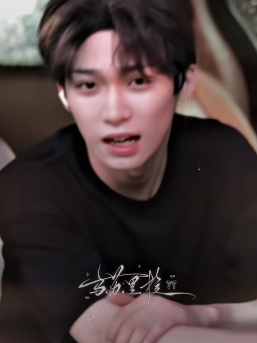 @𝐋 𝐢 𝐨 𝐫 𝐚 ⚡🌙