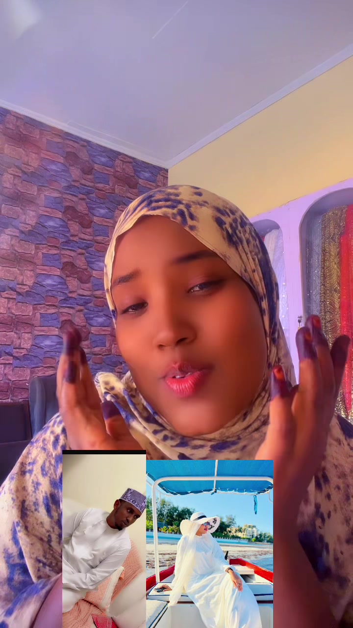 @khadijamariin008🖤💙❤️