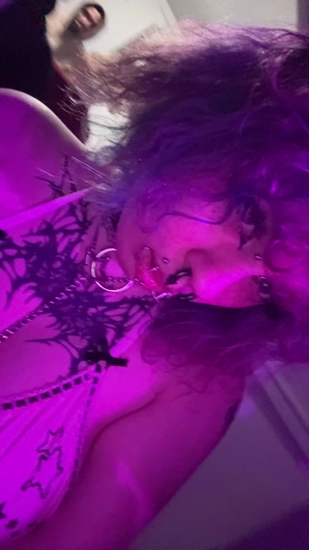 @𝒜𝓂𝒷𝒶𝒶 ໒꒰ྀིっ˕ -。꒱ྀི১ .