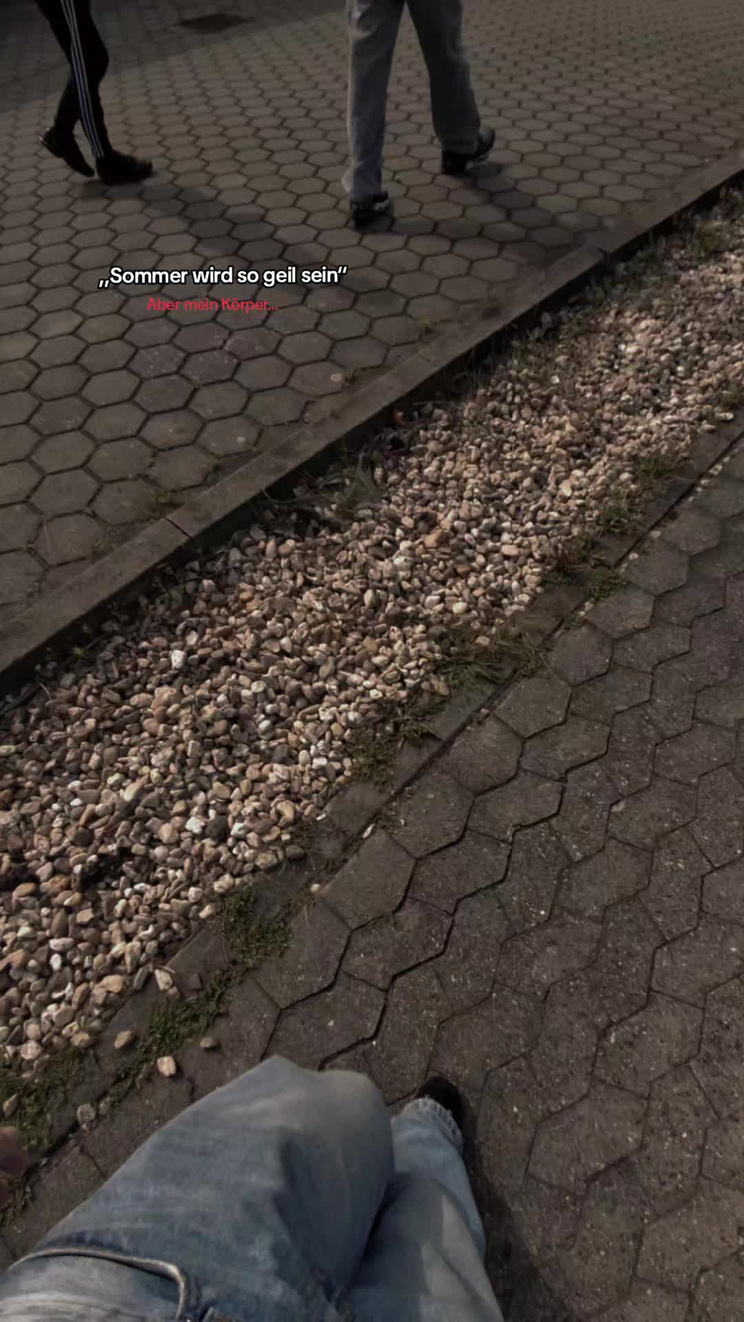 @...