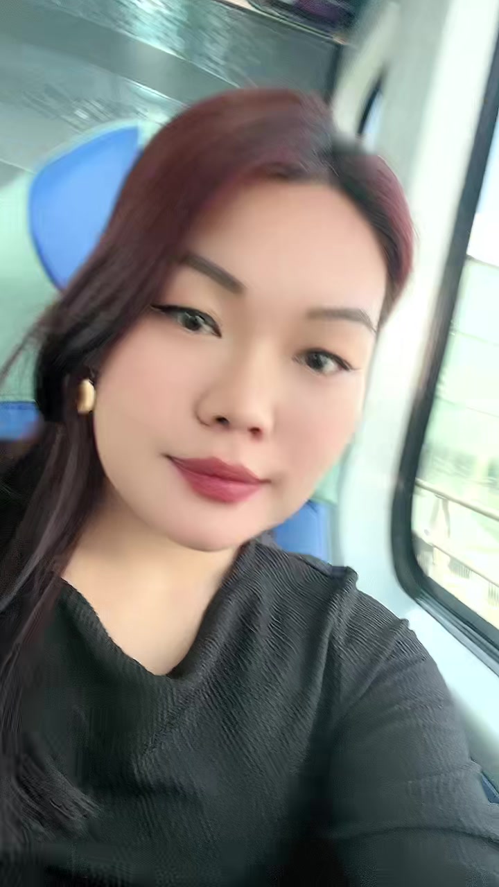 @Meyonapoon
