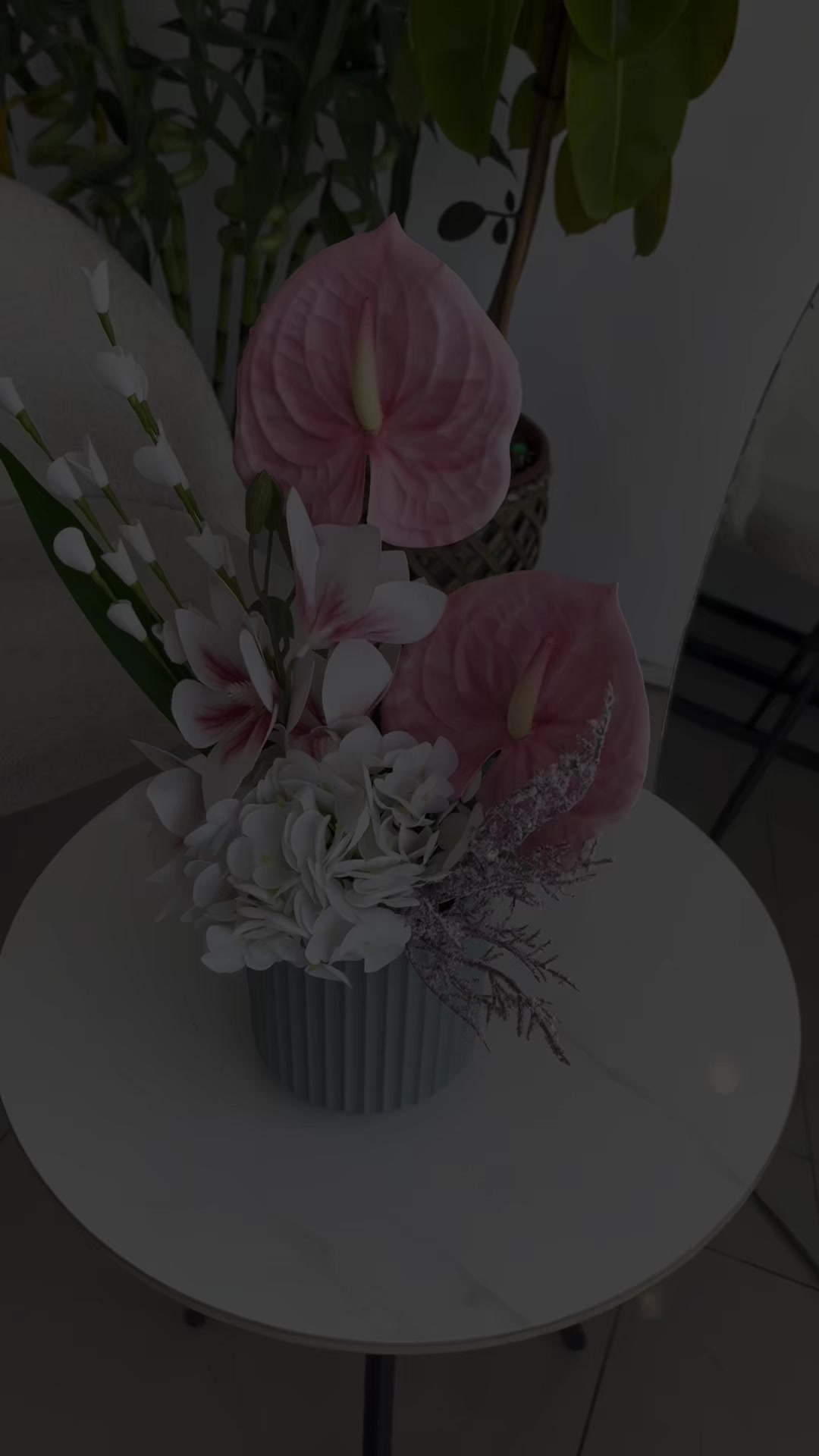 @TOLEEN FLOWERS
