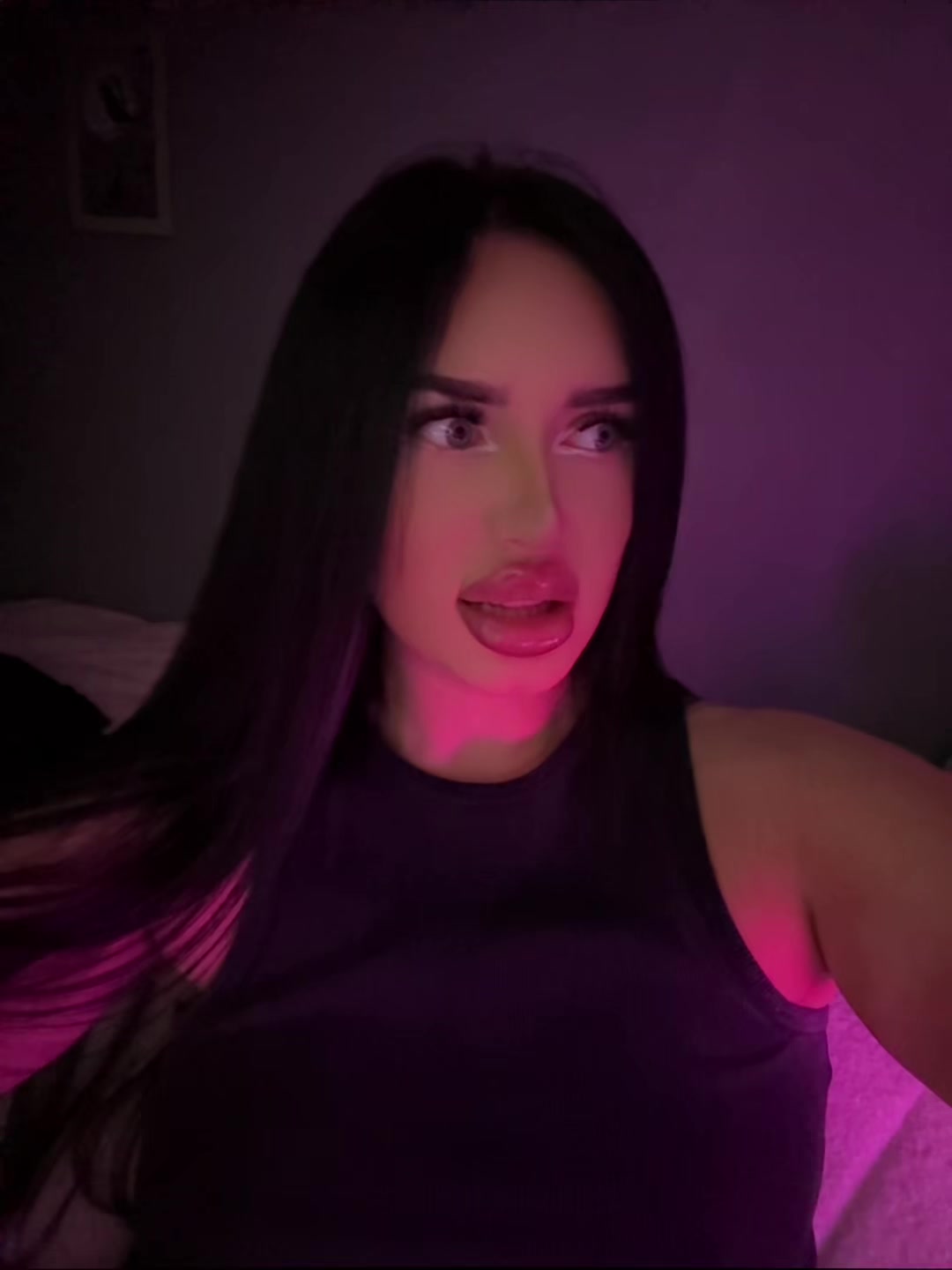 @Valleriik