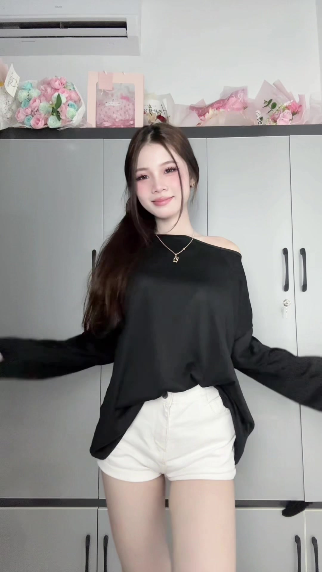 @𝑵𝒈𝒐𝒄 𝑯𝒂🐭