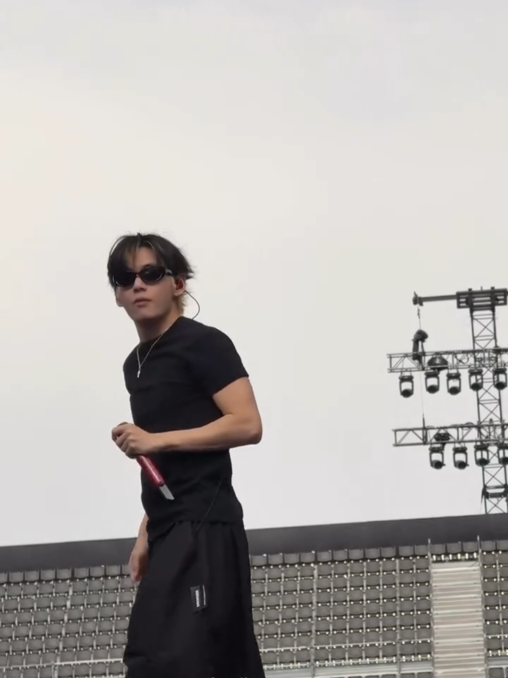 @thvlj⁷
