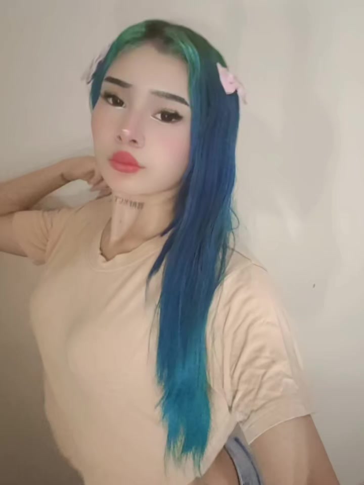 @🐬🐬