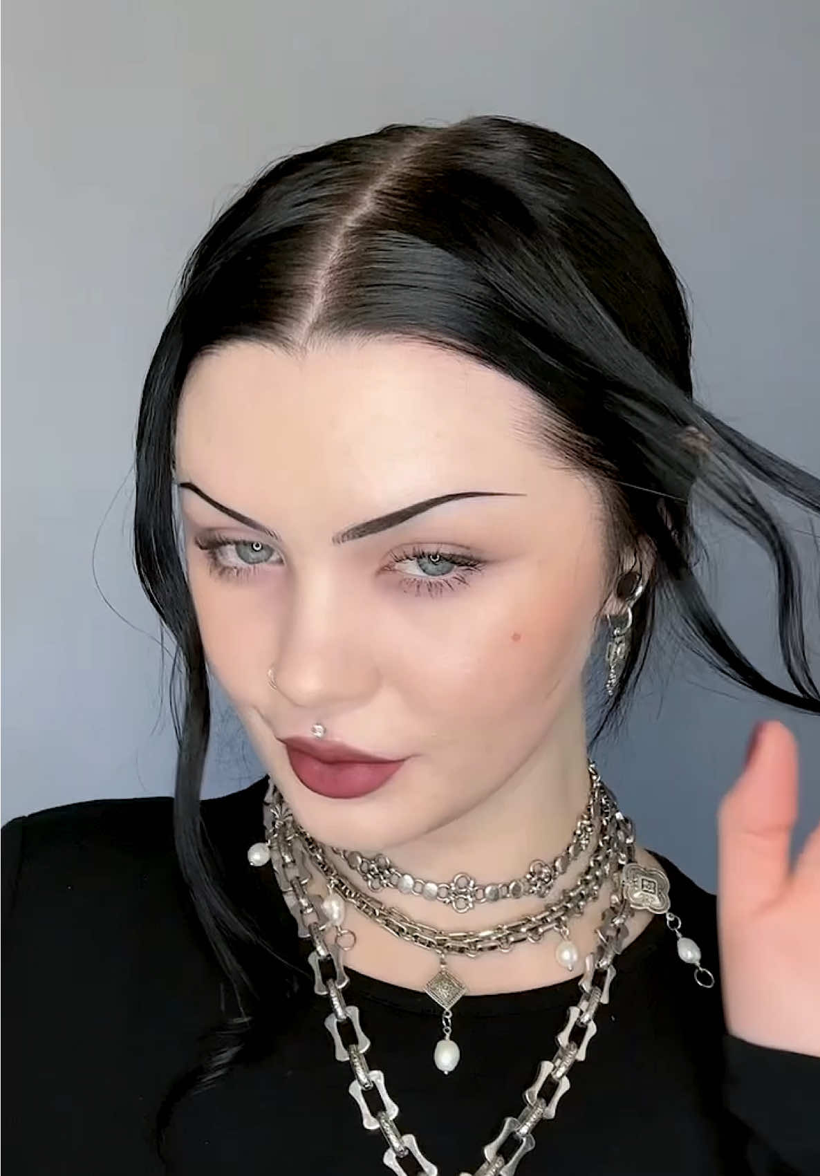 @vocallyshook