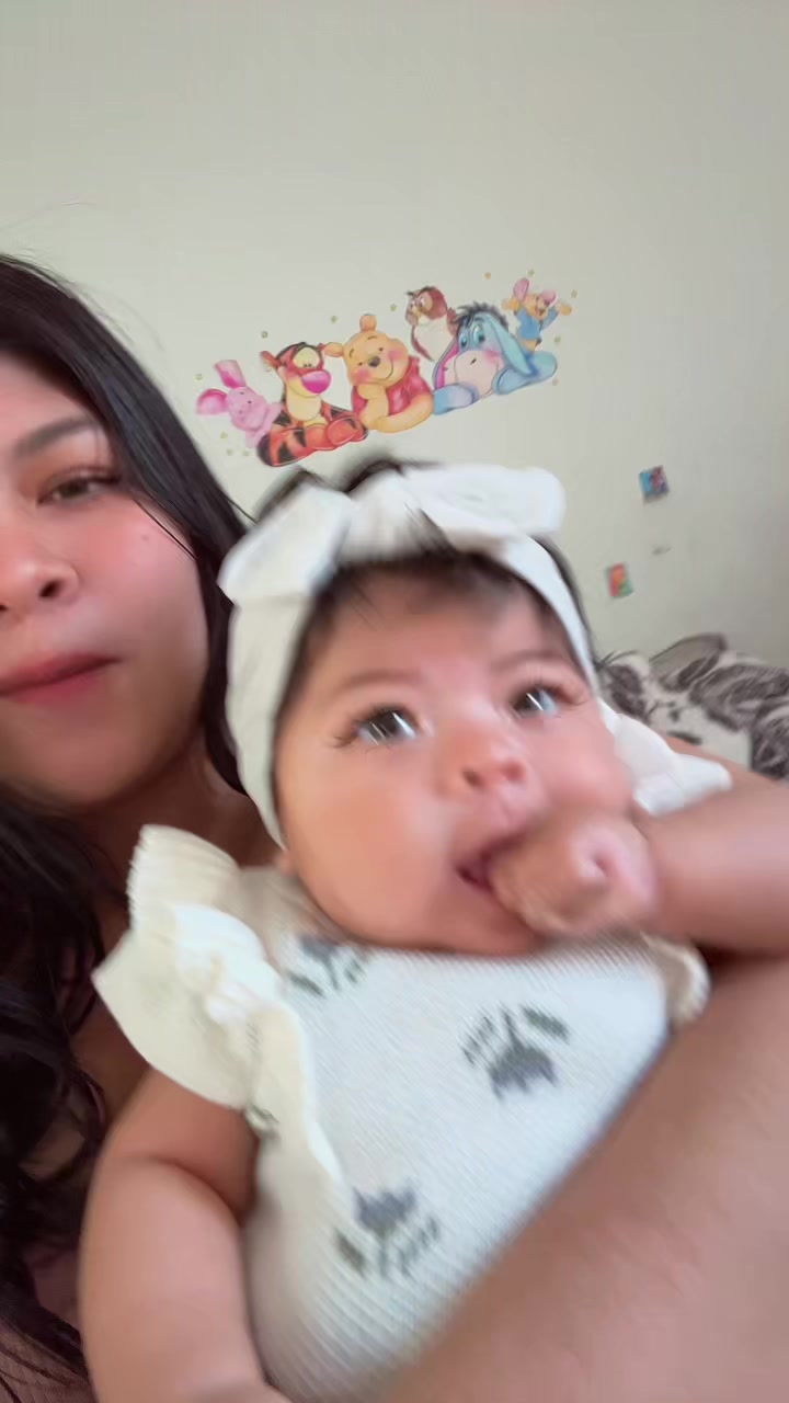 @Adriana🥀🦋
